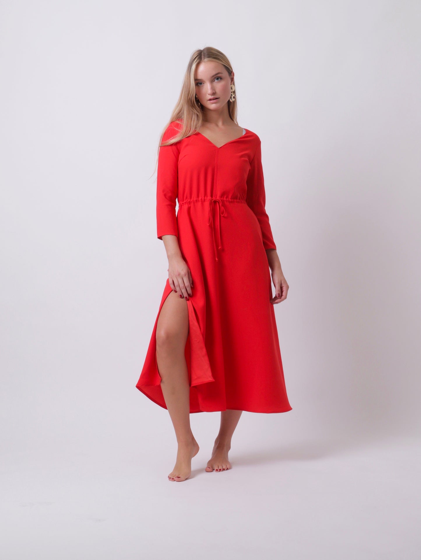 HOT RED